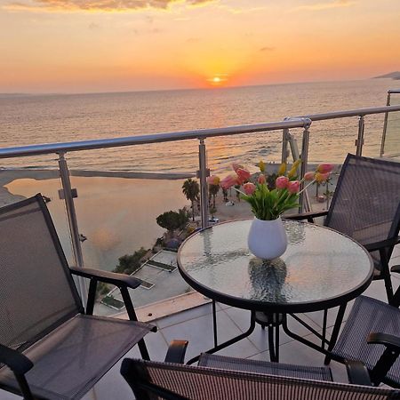 Sadet'S Penthouse Saranda Apartment ภายนอก รูปภาพ