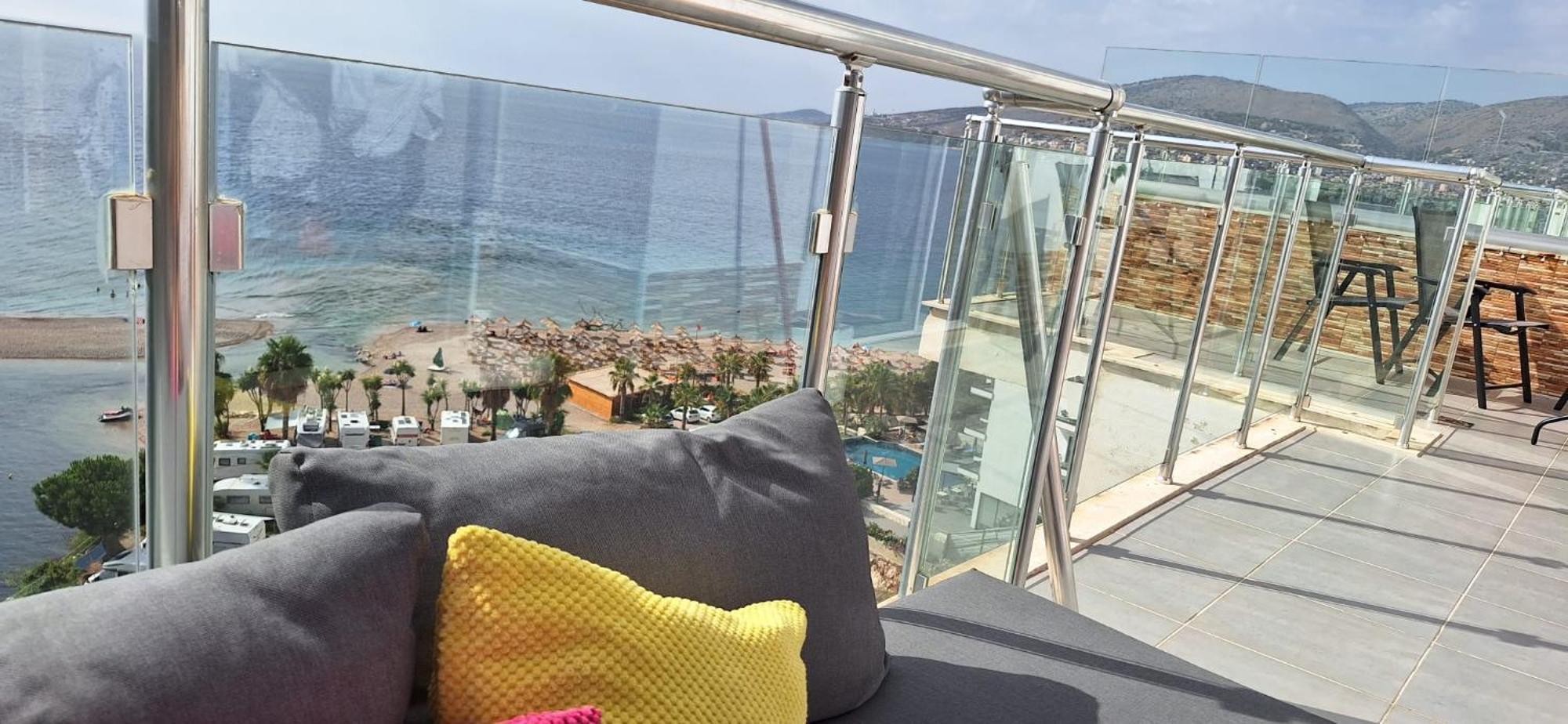 Sadet'S Penthouse Saranda Apartment ภายนอก รูปภาพ