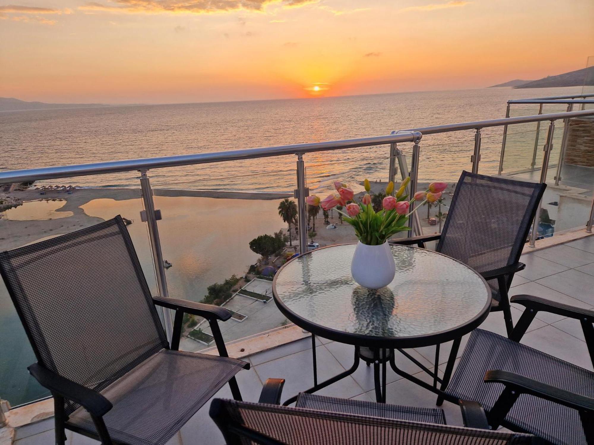 Sadet'S Penthouse Saranda Apartment ภายนอก รูปภาพ