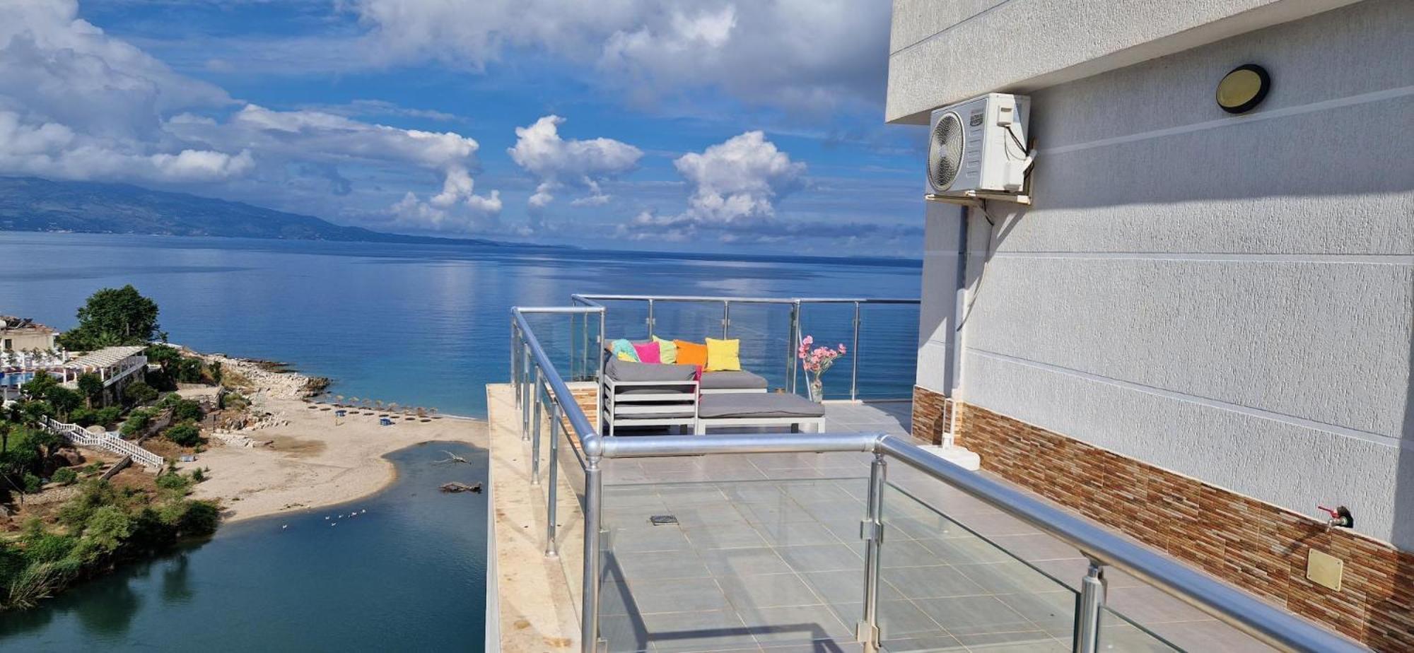 Sadet'S Penthouse Saranda Apartment ภายนอก รูปภาพ