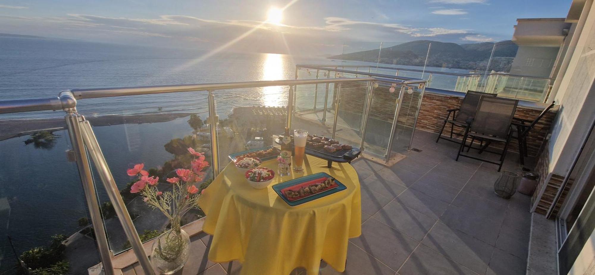Sadet'S Penthouse Saranda Apartment ภายนอก รูปภาพ